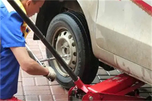 米泉附近拖车24小时服务热线电话